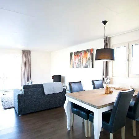 Casa de Férias Holiday Droompark Spaarnwoude.25 *
